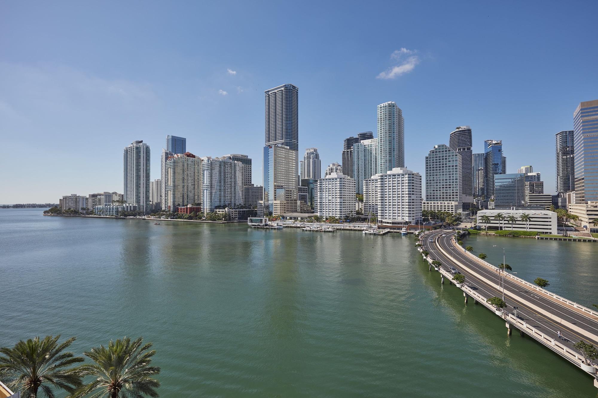 Mandarin Oriental, Miami Hotel Exterior photo